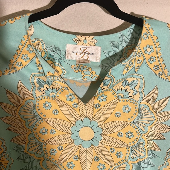 JB by JULIE BROWN Split Neck Sheath Dress Size Large FITS LIKE A MEDIUM - Picture 2 of 9